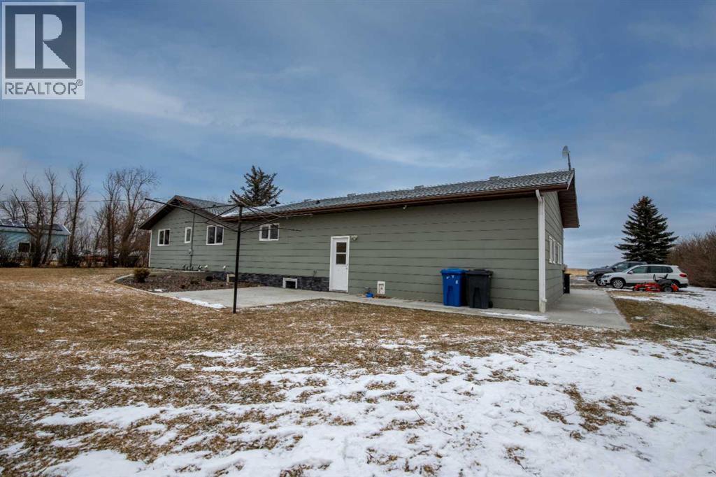 27 Main Street, Rural Willow Creek No. 26, Alberta  T0L 0Z0 - Photo 46 - A2289415