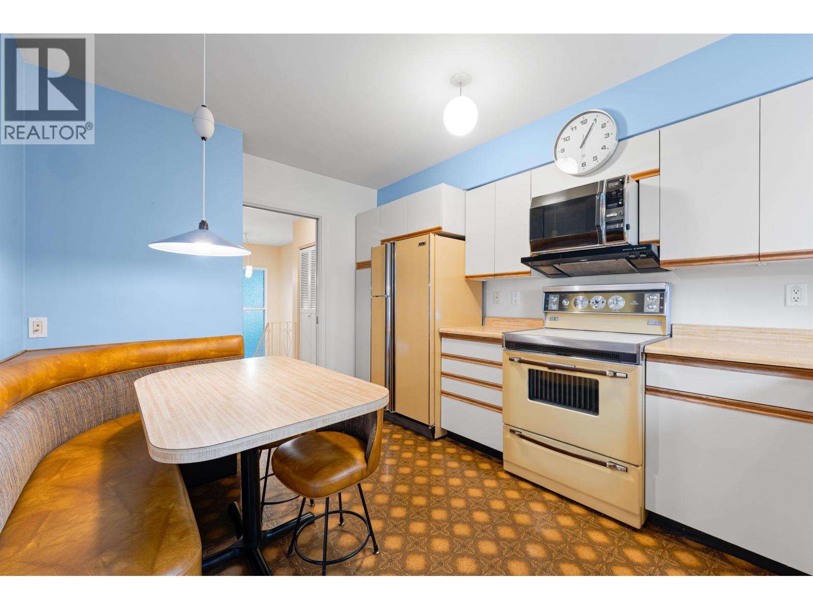 1349 Mill Street, North Vancouver, British Columbia  V7K 1V5 - Photo 10 - R3097407