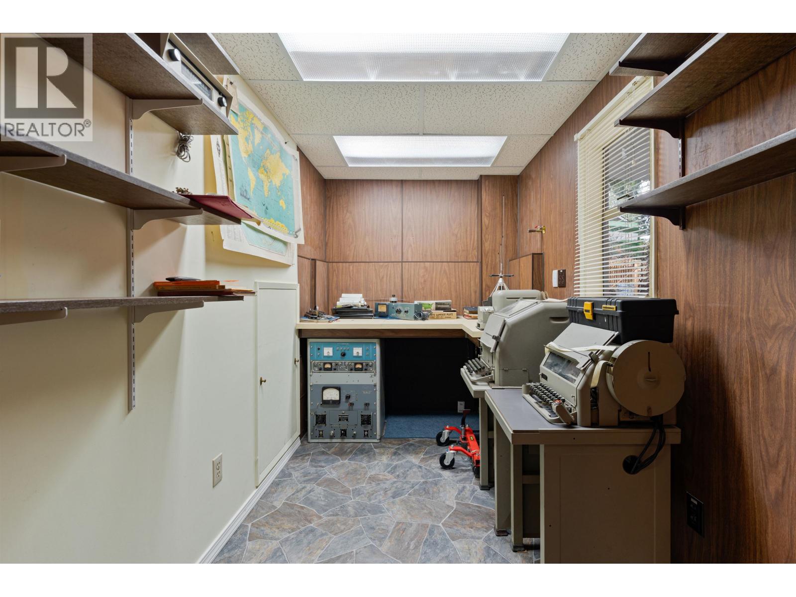 1349 Mill Street, North Vancouver, British Columbia  V7K 1V5 - Photo 27 - R3097407