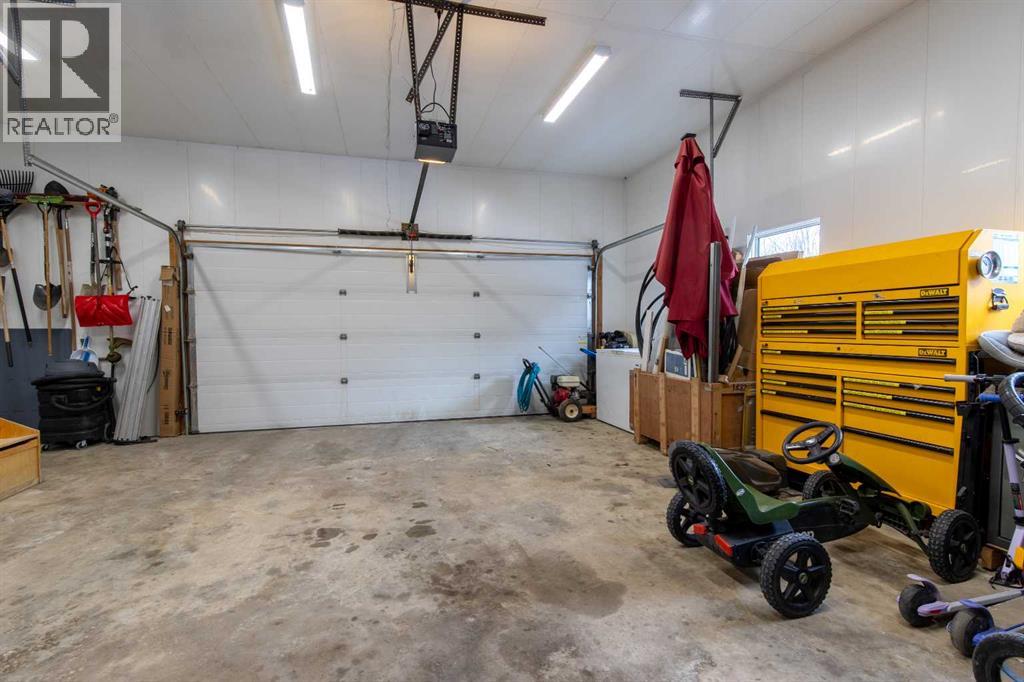 27 Main Street, Rural Willow Creek No. 26, Alberta  T0L 0Z0 - Photo 40 - A2289415