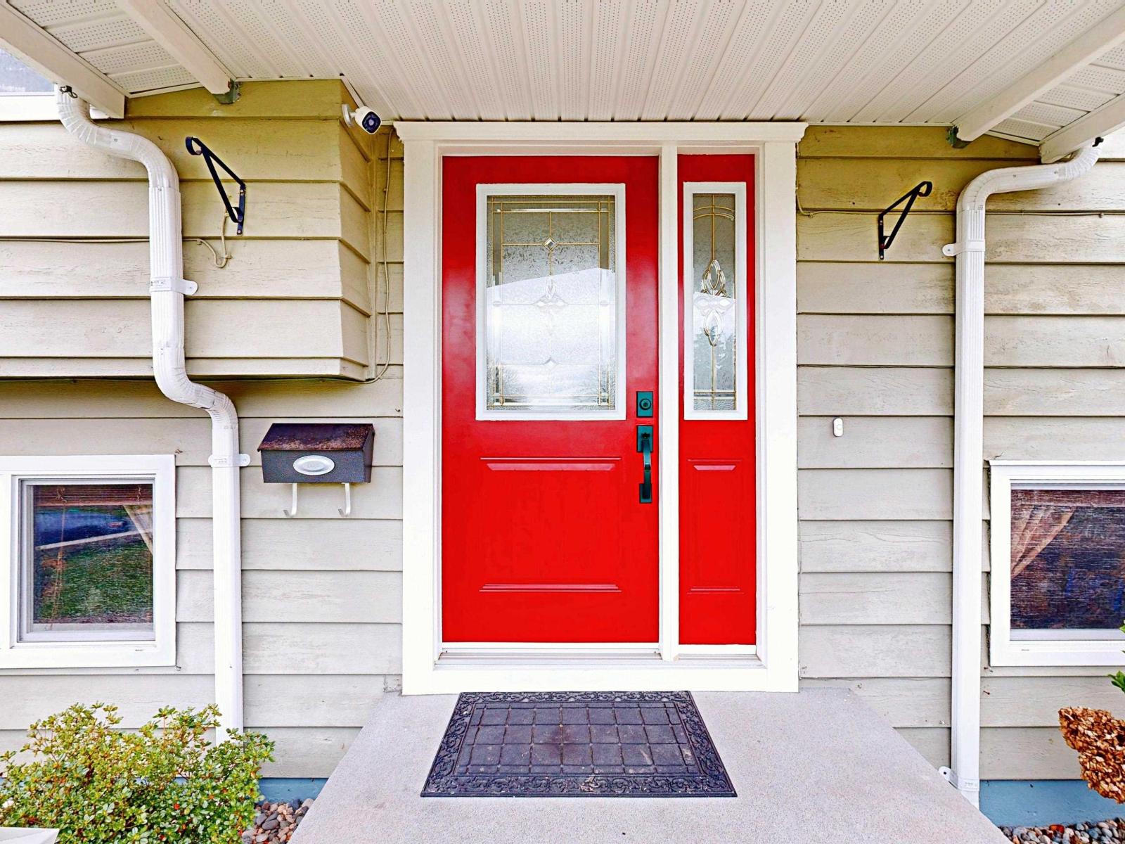 11028 Swan Crescent, Surrey, British Columbia  V3R 5B6 - Photo 3 - R3097122