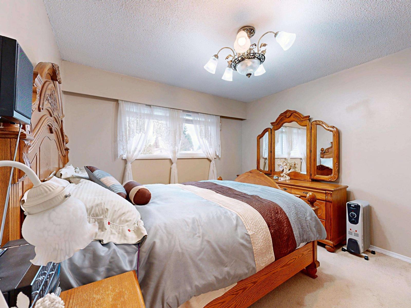 11028 Swan Crescent, Surrey, British Columbia  V3R 5B6 - Photo 20 - R3097122