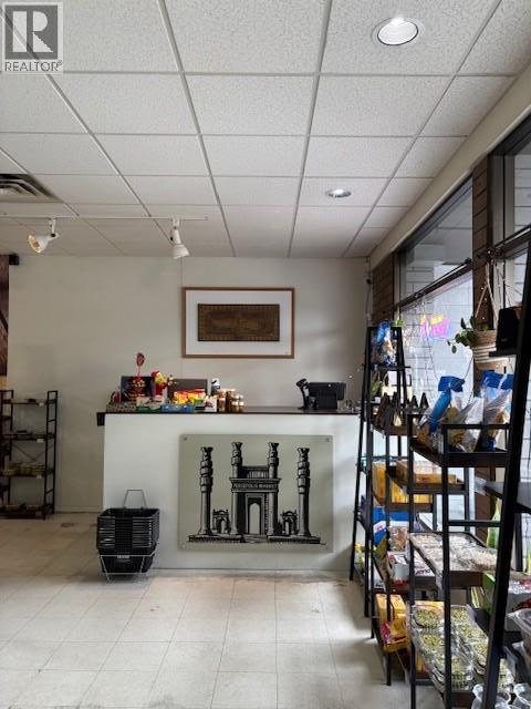 559 Lawrence Avenue, Kelowna, British Columbia  V1Y 6L8 - Photo 4 - 10378577