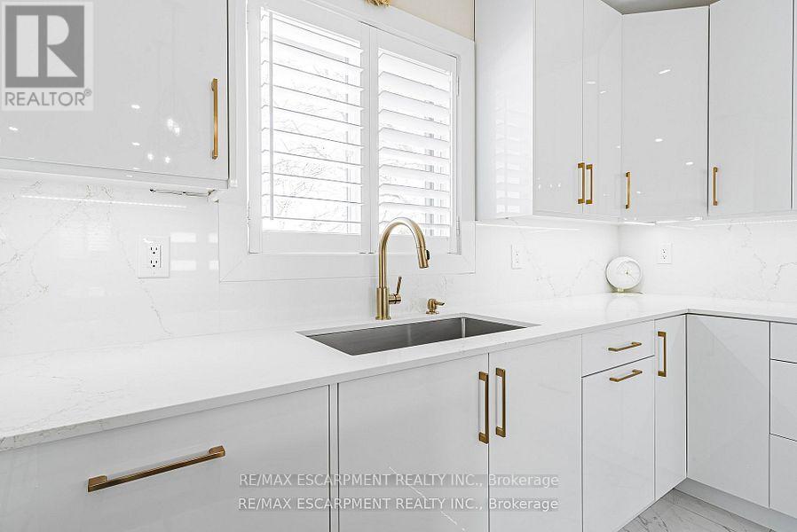 1796 Penny Lane, West Lincoln, Ontario  L0R 1E0 - Photo 10 - X12860686