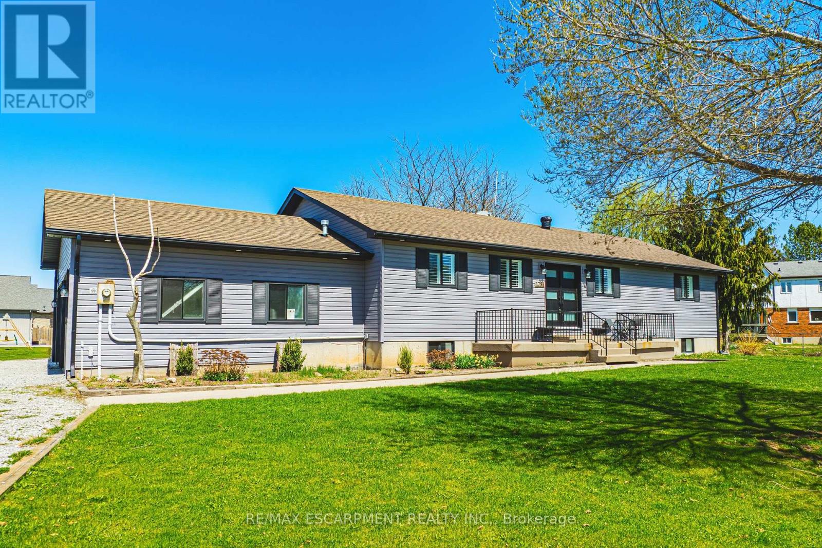 1796 Penny Lane, West Lincoln, Ontario  L0R 1E0 - Photo 38 - X12860686