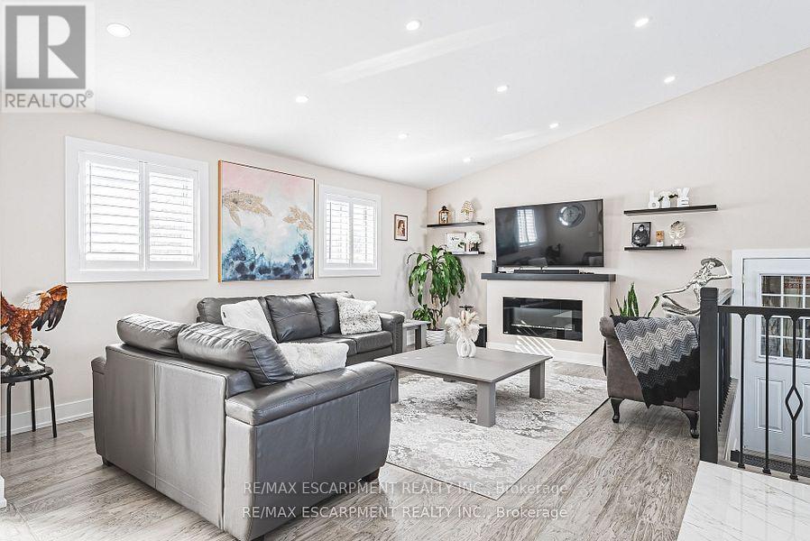 1796 Penny Lane, West Lincoln, Ontario  L0R 1E0 - Photo 6 - X12860686