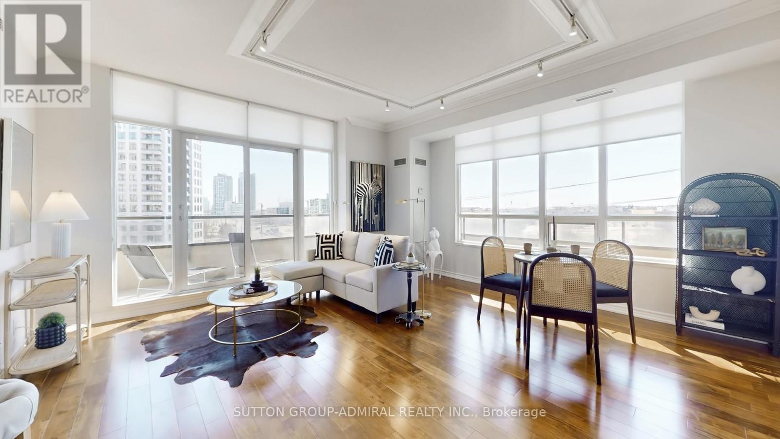 511 - 9235 JANE STREET, Vaughan, Ontario