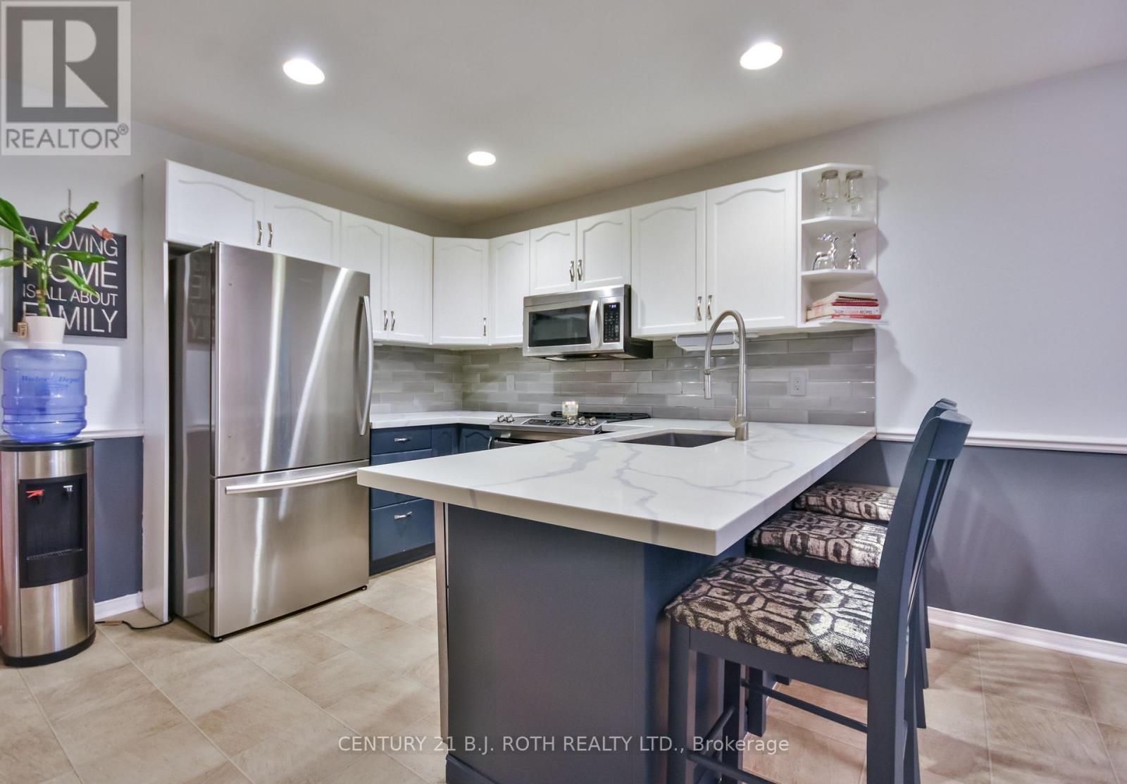 56 Monique Crescent, Barrie (East Bayfield), Ontario  L4M 6Y4 - Photo 10 - S12862292