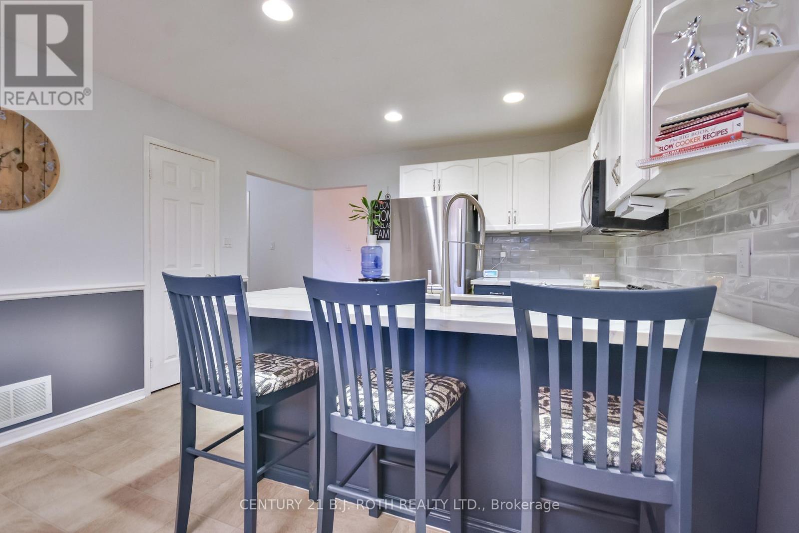 56 Monique Crescent, Barrie (East Bayfield), Ontario  L4M 6Y4 - Photo 12 - S12862292