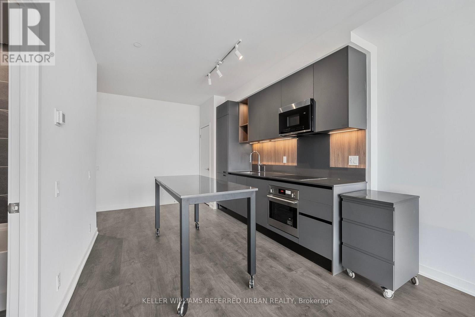 2203 - 39 Mary Street, Barrie (City Centre), Ontario  L4N 1S9 - Photo 16 - S12862370