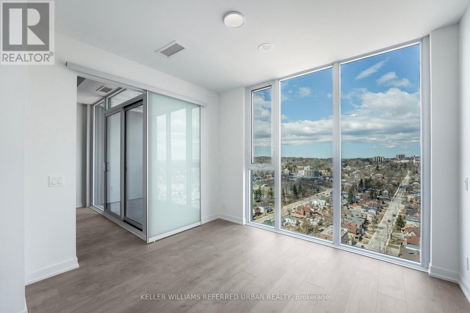 2203 - 39 Mary Street, Barrie (City Centre), Ontario  L4N 1S9 - Photo 23 - S12862370