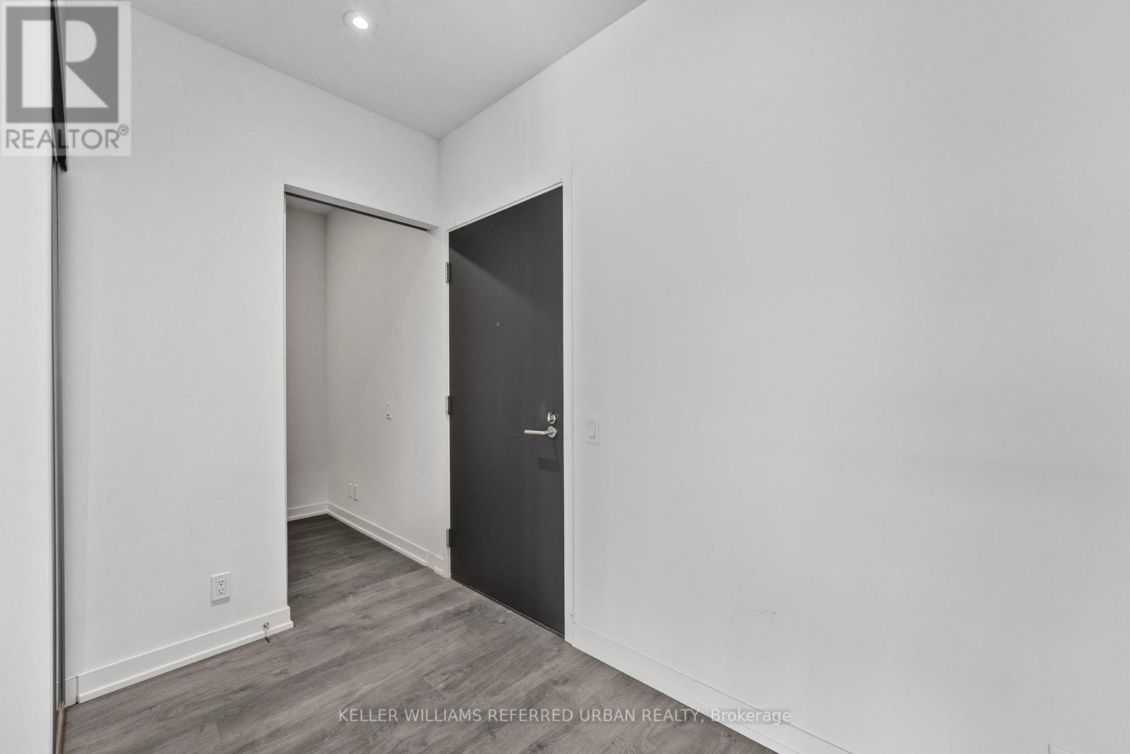 2203 - 39 Mary Street, Barrie (City Centre), Ontario  L4N 1S9 - Photo 9 - S12862370