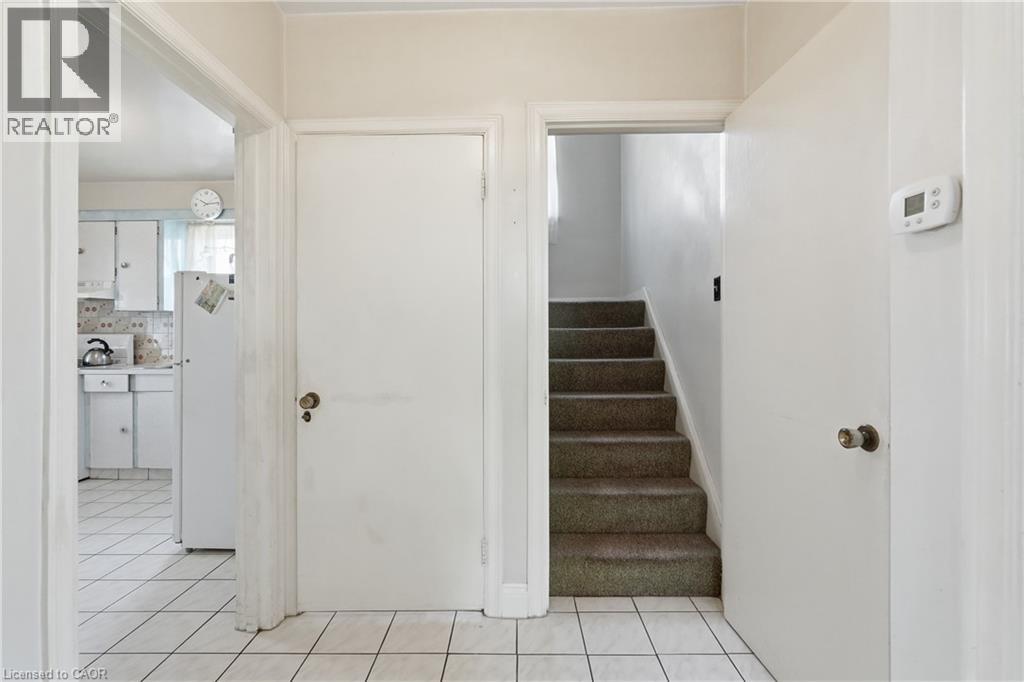 306 Concession Street, Hamilton, Ontario  L9A 1B4 - Photo 18 - 40810719