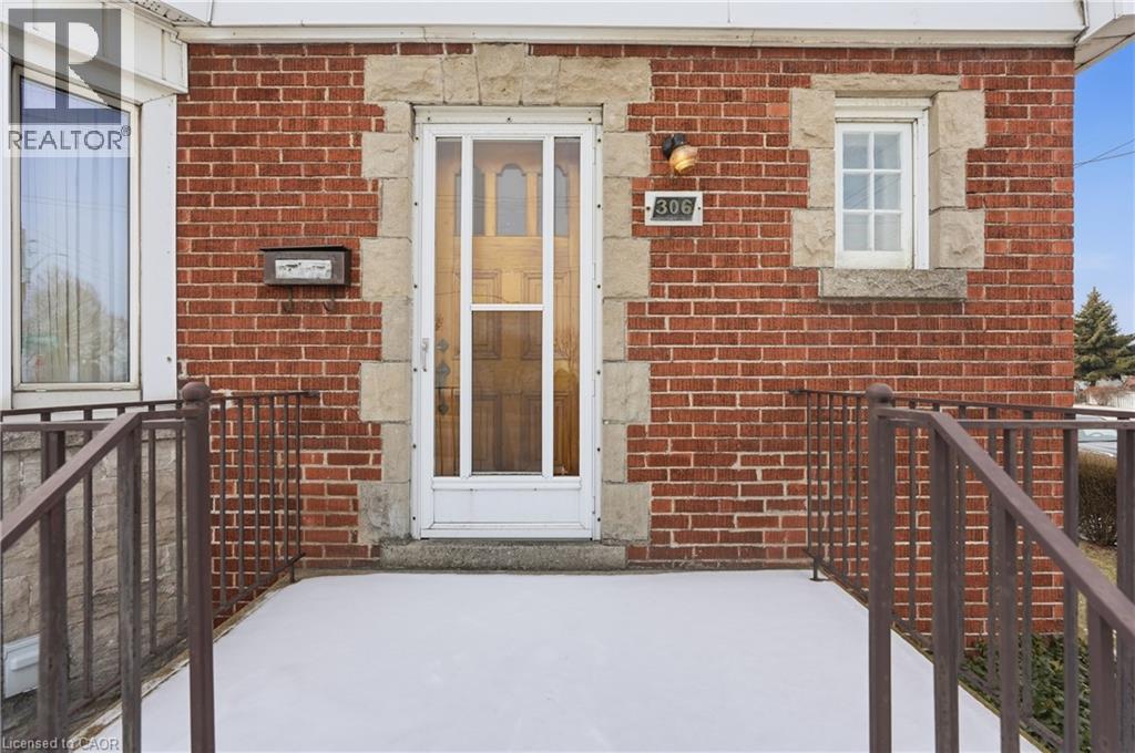 306 Concession Street, Hamilton, Ontario  L9A 1B4 - Photo 4 - 40810719