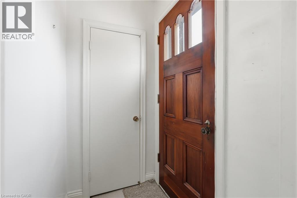 306 Concession Street, Hamilton, Ontario  L9A 1B4 - Photo 5 - 40810719