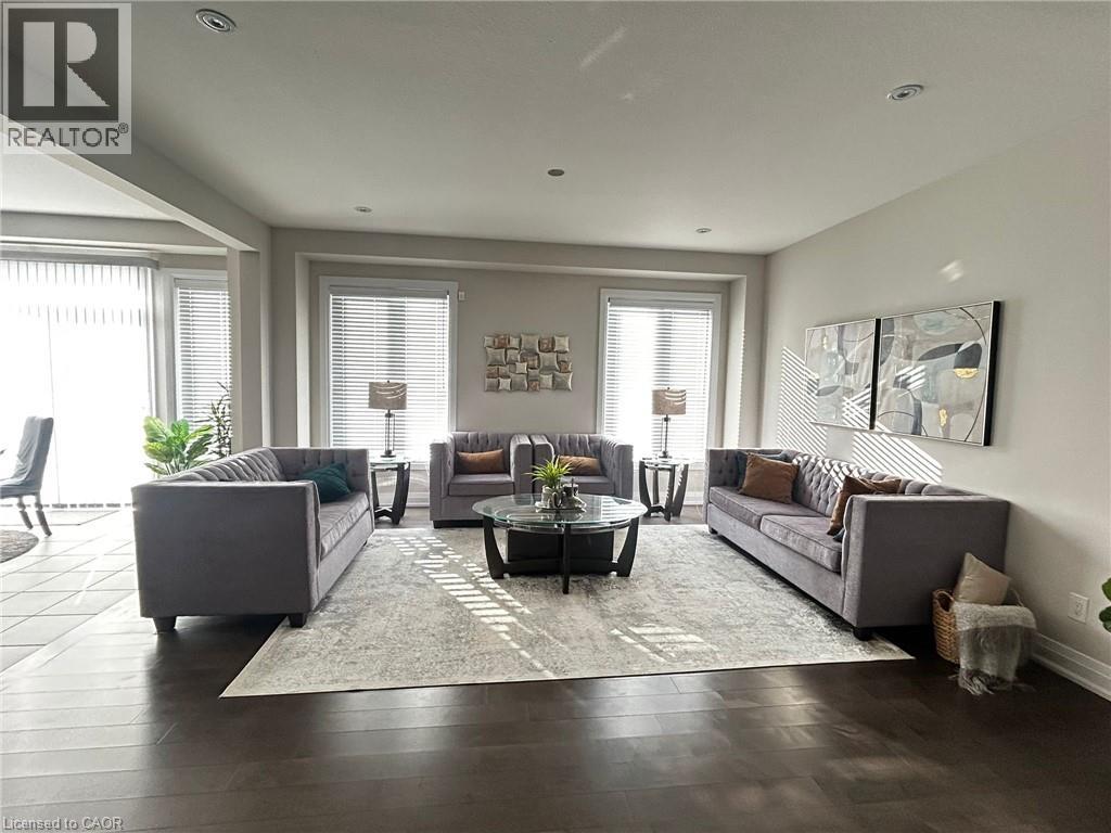 253 Sedgewood Street, Kitchener, Ontario  N2P 0G7 - Photo 2 - 40804939