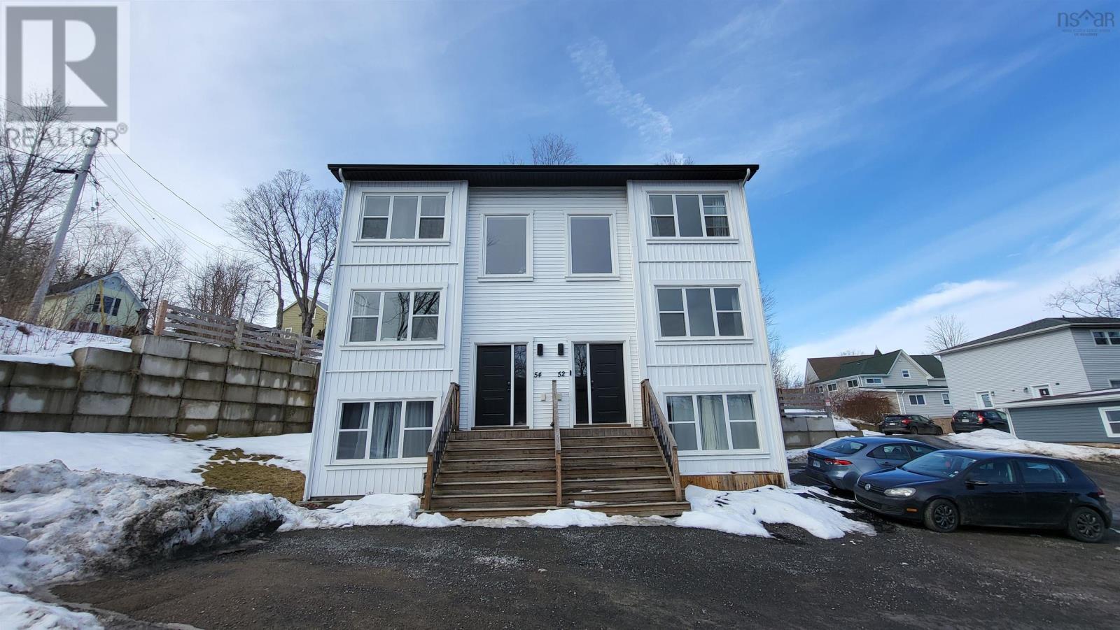 52 & 54 Gaspereau Avenue, Wolfville, Nova Scotia  B4P 2E1 - Photo 2 - 202603922