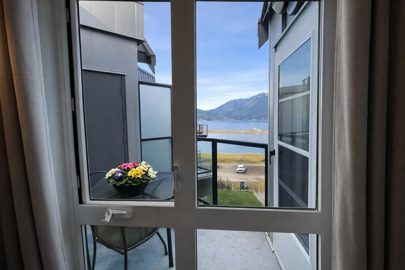 406 378 Esplanade Avenue, Harrison Hot Springs, Harrison Hot Springs, British Columbia  V0M 1K0 - Photo 17 - R3088326