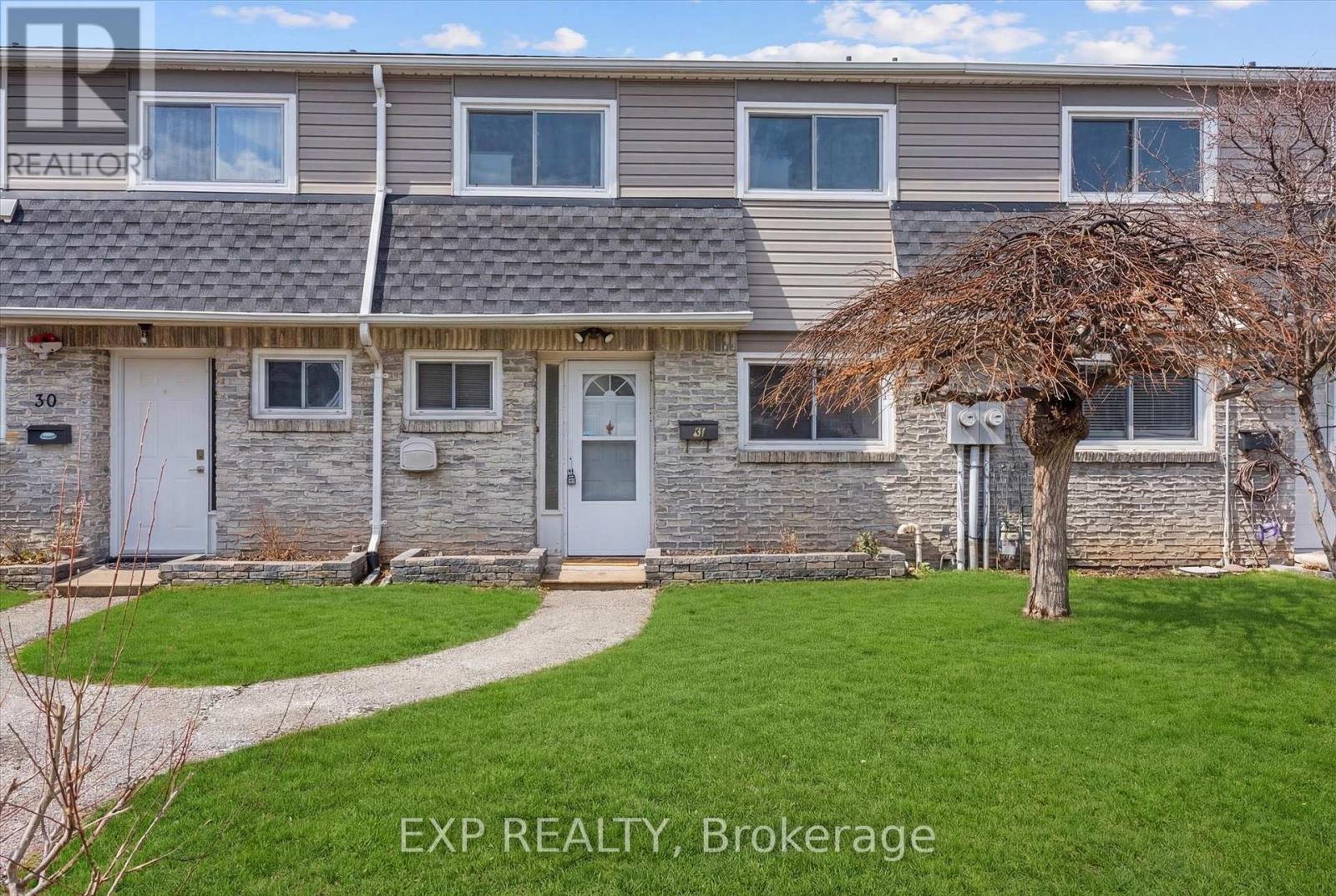 31 - 2050 UPPER MIDDLE ROAD, Burlington, Ontario