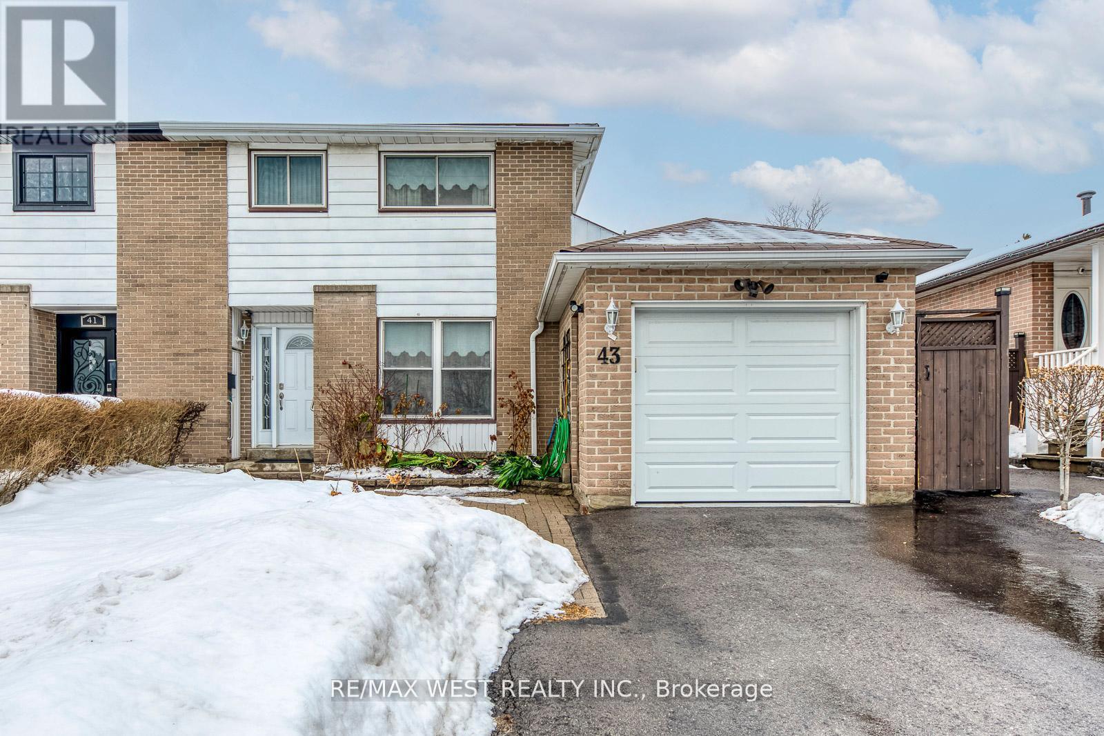 43 FLAMINGO CRESCENT, Brampton, Ontario
