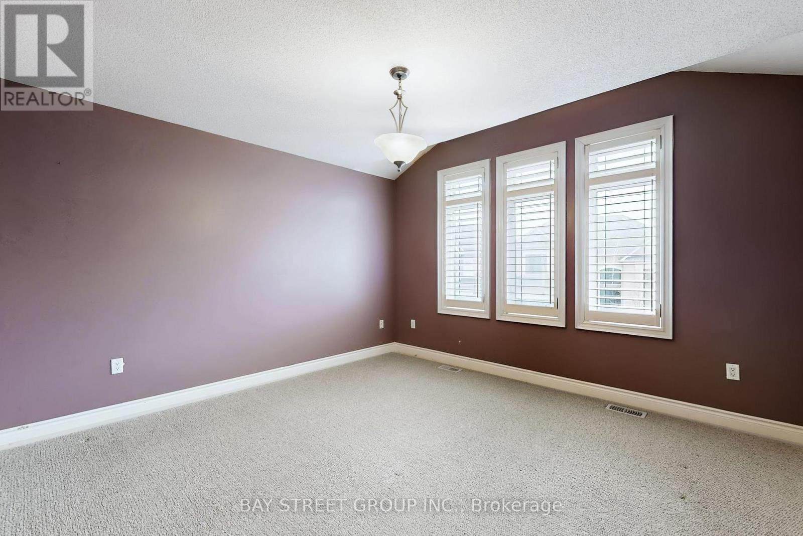 2352 Delnice Drive, Oakville, Ontario  L6H 0A9 - Photo 28 - W12862364