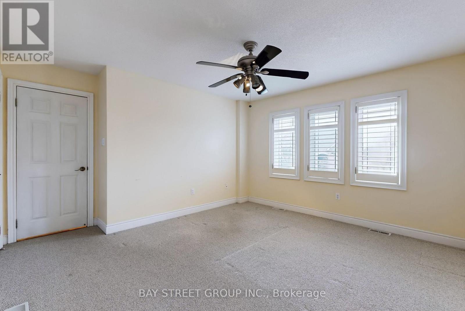 2352 Delnice Drive, Oakville, Ontario  L6H 0A9 - Photo 32 - W12862364