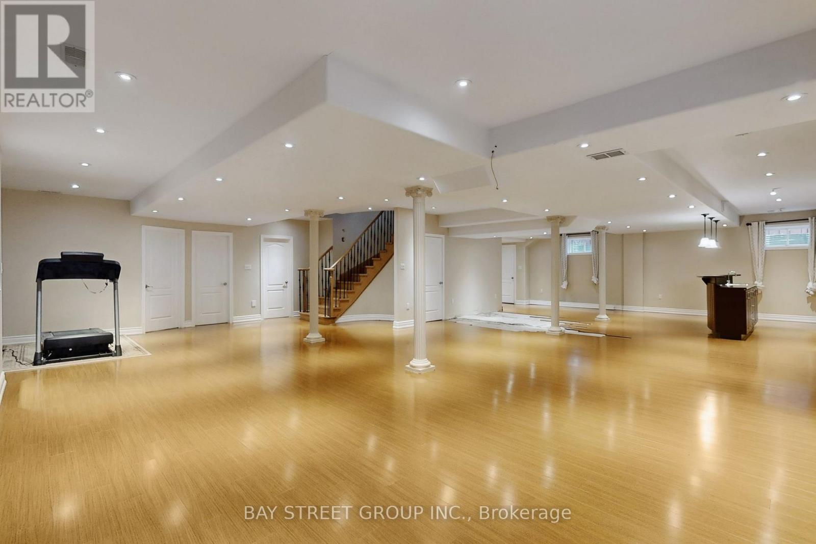 2352 Delnice Drive, Oakville, Ontario  L6H 0A9 - Photo 45 - W12862364