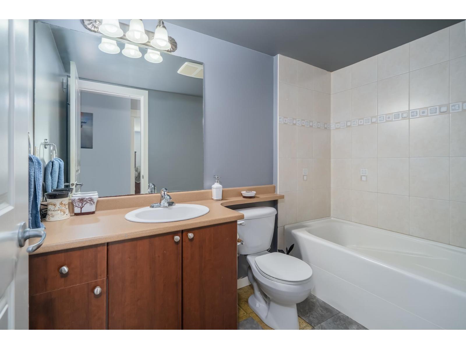 202 2955 Diamond Crescent, Abbotsford, British Columbia  V2T 2L5 - Photo 19 - R3097397