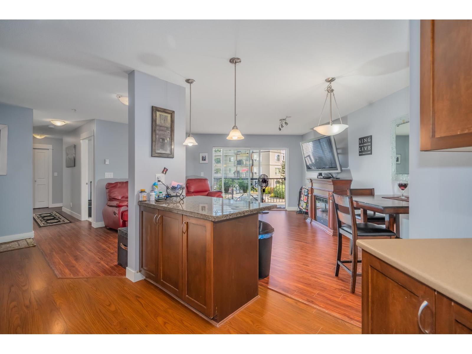 202 2955 Diamond Crescent, Abbotsford, British Columbia  V2T 2L5 - Photo 13 - R3097397