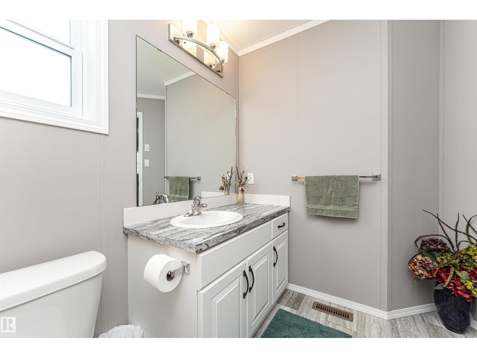 6 Aspen Av, Morinville, Alberta  T8R 2P7 - Photo 10 - E4476601