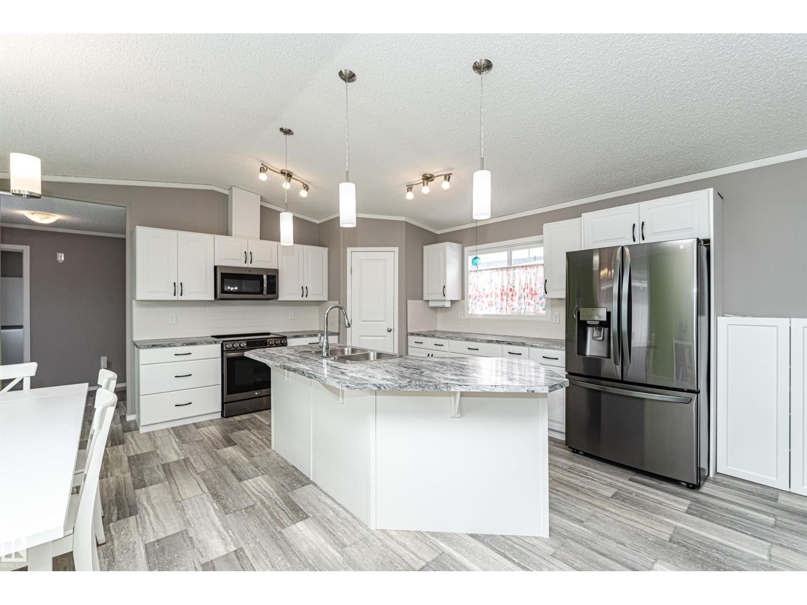 6 Aspen Av, Morinville, Alberta  T8R 2P7 - Photo 17 - E4476601