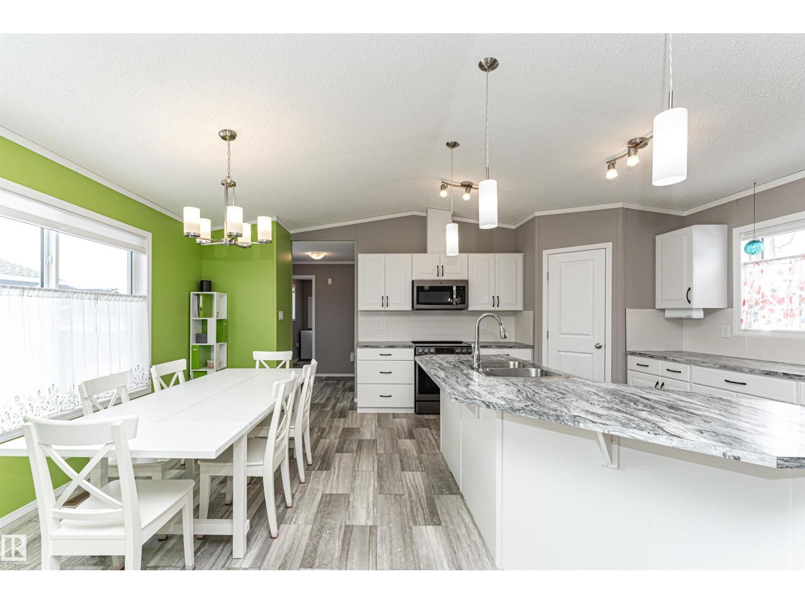 6 Aspen Av, Morinville, Alberta  T8R 2P7 - Photo 18 - E4476601