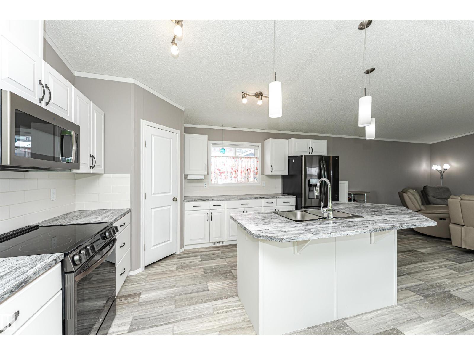 6 Aspen Av, Morinville, Alberta  T8R 2P7 - Photo 19 - E4476601