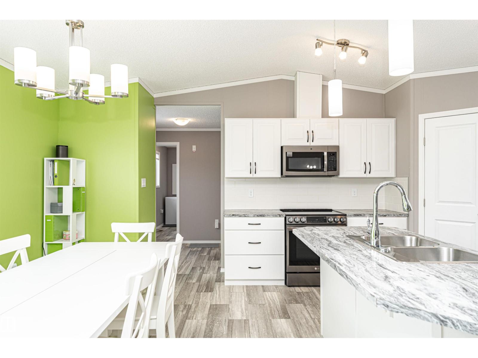 6 Aspen Av, Morinville, Alberta  T8R 2P7 - Photo 25 - E4476601