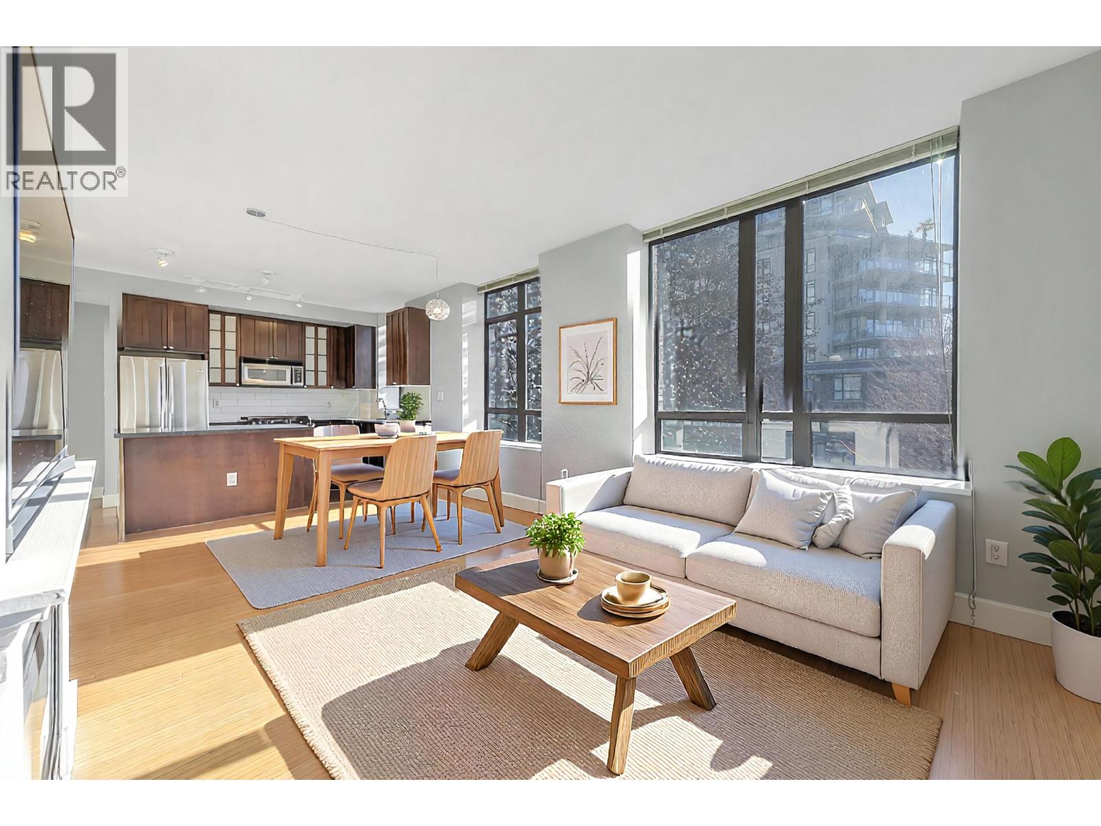 312 170 W 1st Street, North Vancouver, British Columbia  V7M 3P2 - Photo 3 - R3096181