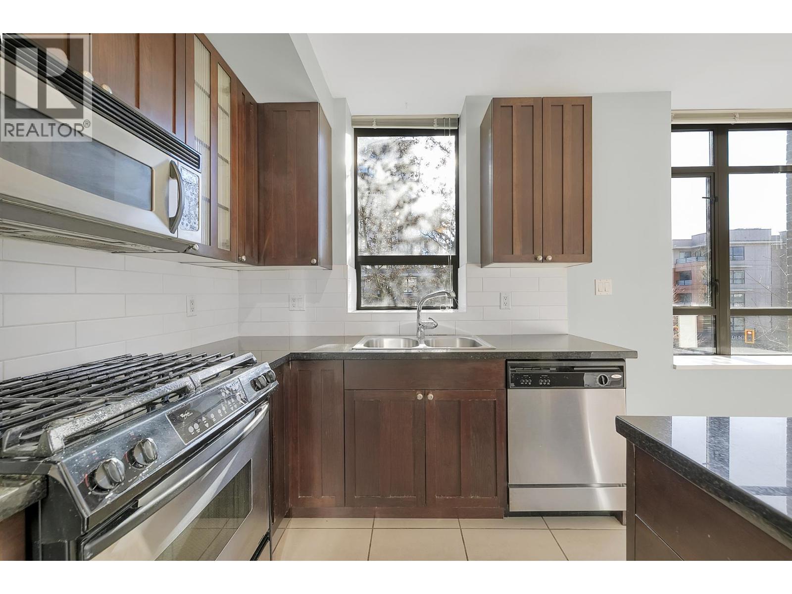 312 170 W 1st Street, North Vancouver, British Columbia  V7M 3P2 - Photo 11 - R3096181