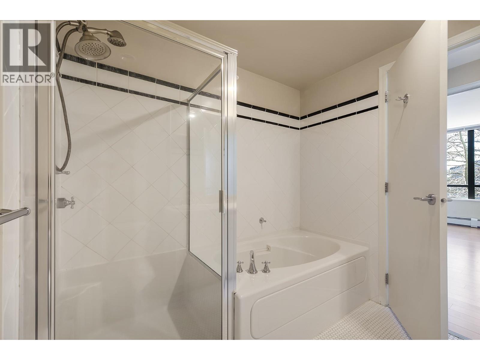 312 170 W 1st Street, North Vancouver, British Columbia  V7M 3P2 - Photo 18 - R3096181