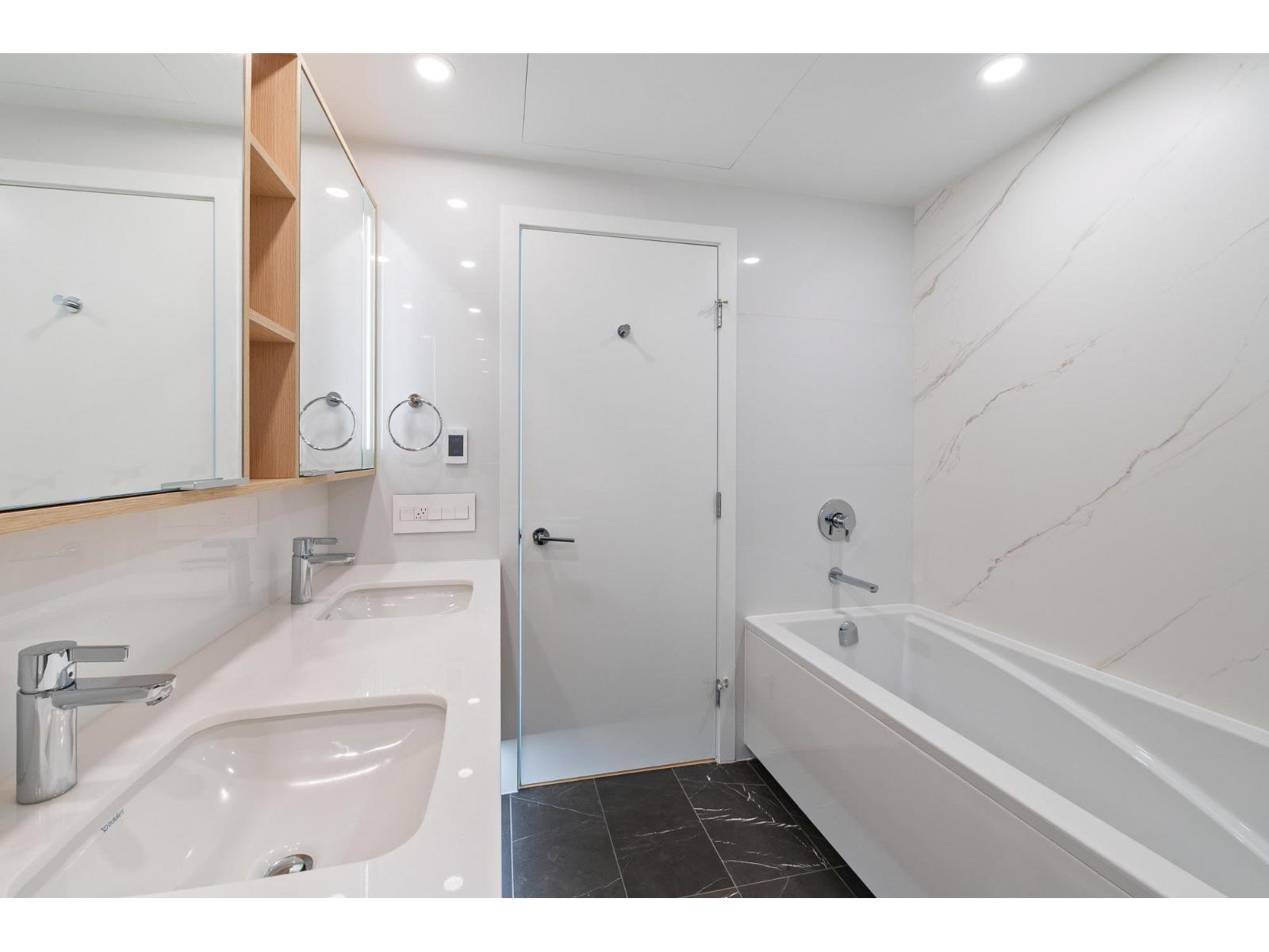 1304 1441 Johnston Street, White Rock, British Columbia  V4B 3Z4 - Photo 30 - R3097239