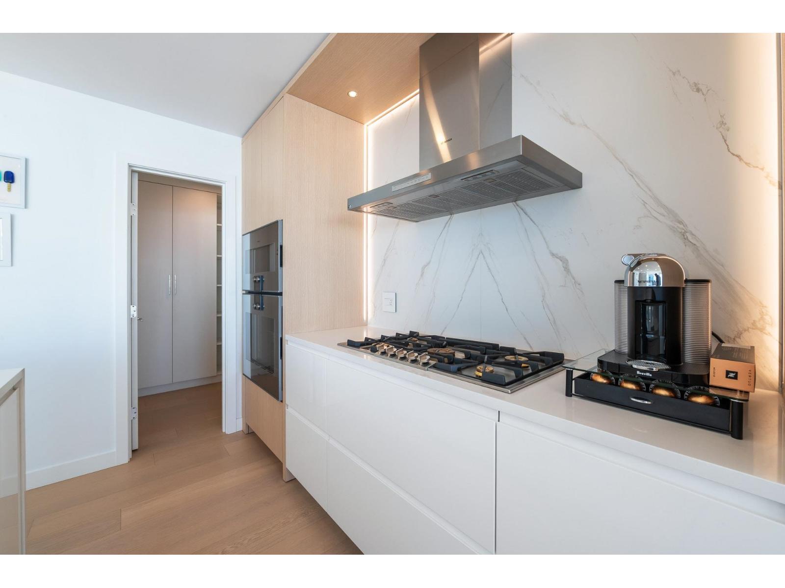 1304 1441 Johnston Street, White Rock, British Columbia  V4B 3Z4 - Photo 13 - R3097239