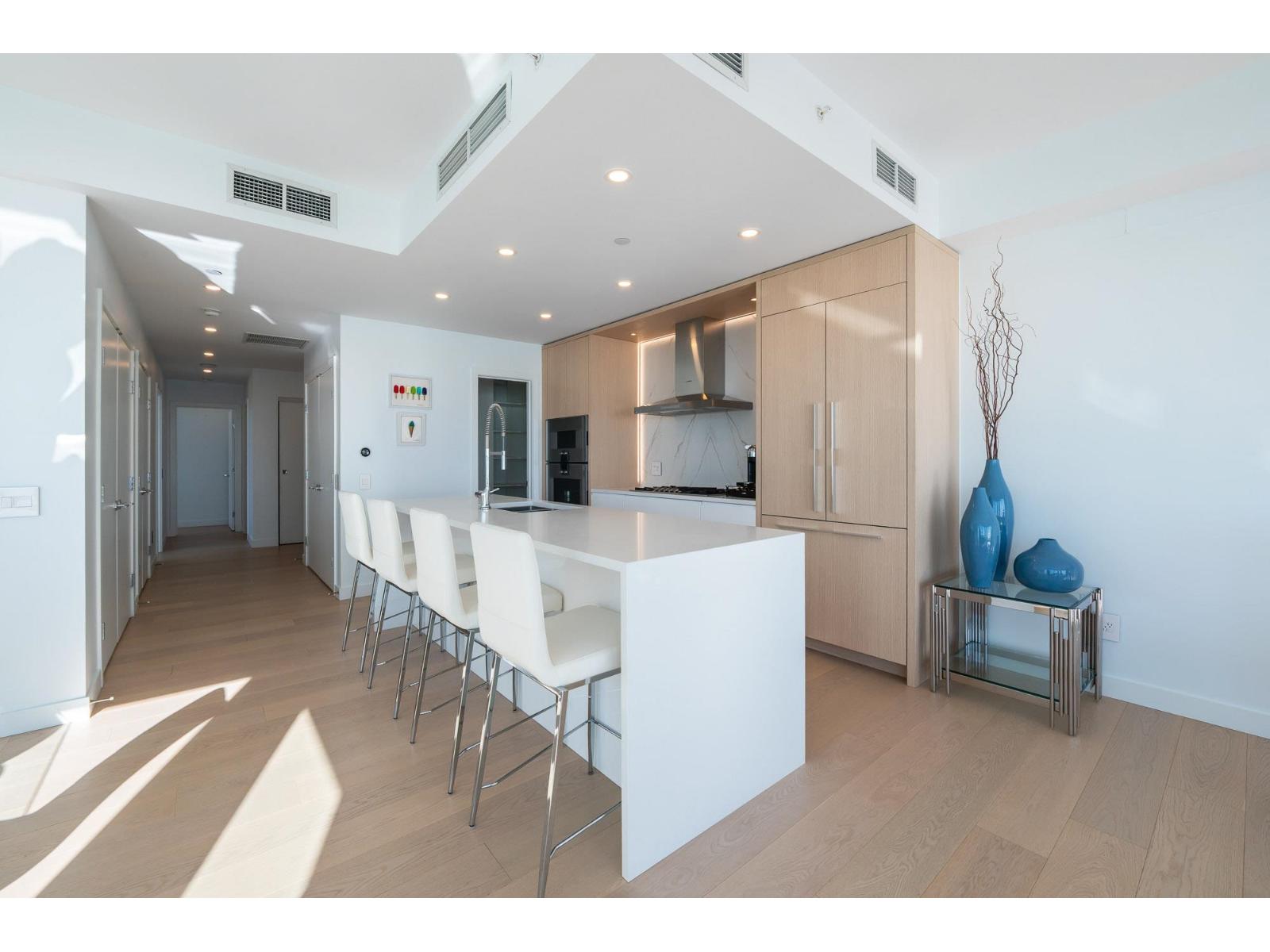 1304 1441 Johnston Street, White Rock, British Columbia  V4B 3Z4 - Photo 11 - R3097239