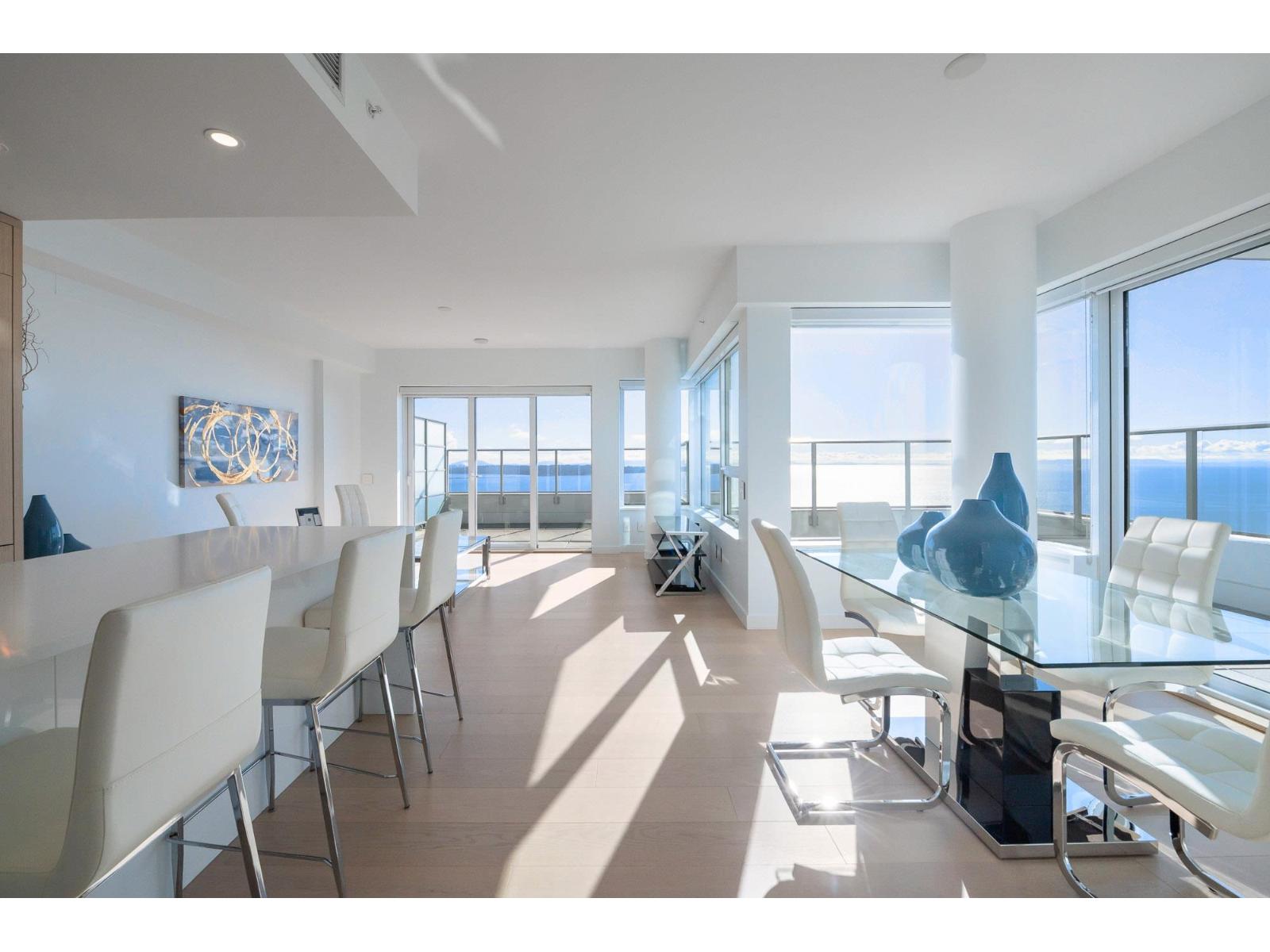 1304 1441 Johnston Street, White Rock, British Columbia  V4B 3Z4 - Photo 3 - R3097239