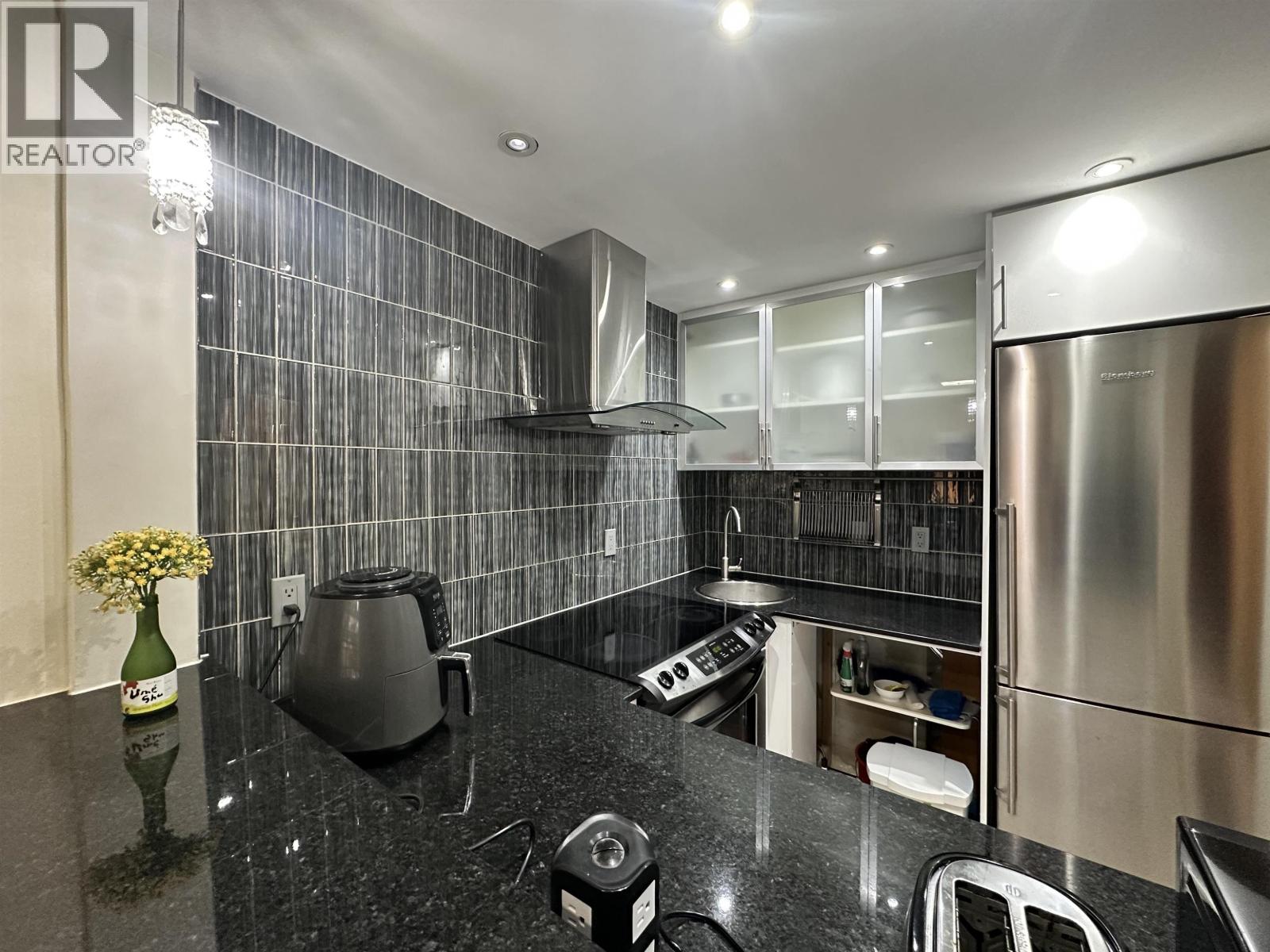 318 2320 W 40th Avenue, Vancouver, British Columbia  V6M 4H6 - Photo 13 - R3097352