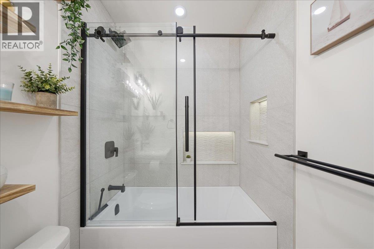 111 2346 Mcallister Avenue, Port Coquitlam, British Columbia  V3C 2B1 - Photo 15 - R3097025