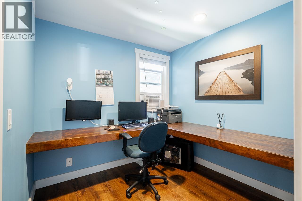 23035 117 Avenue, Maple Ridge, British Columbia  V2X 2K3 - Photo 16 - R3096421