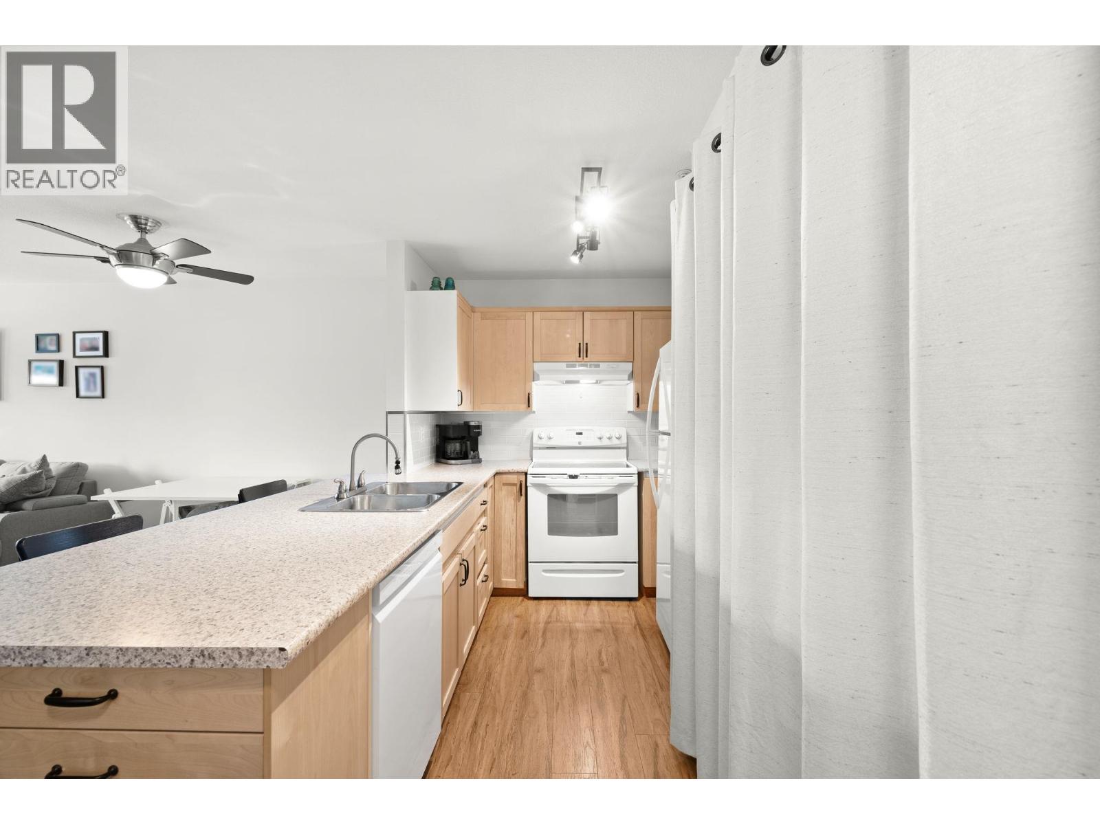 402 20561 113 Avenue, Maple Ridge, British Columbia  V2X 1E2 - Photo 13 - R3096951