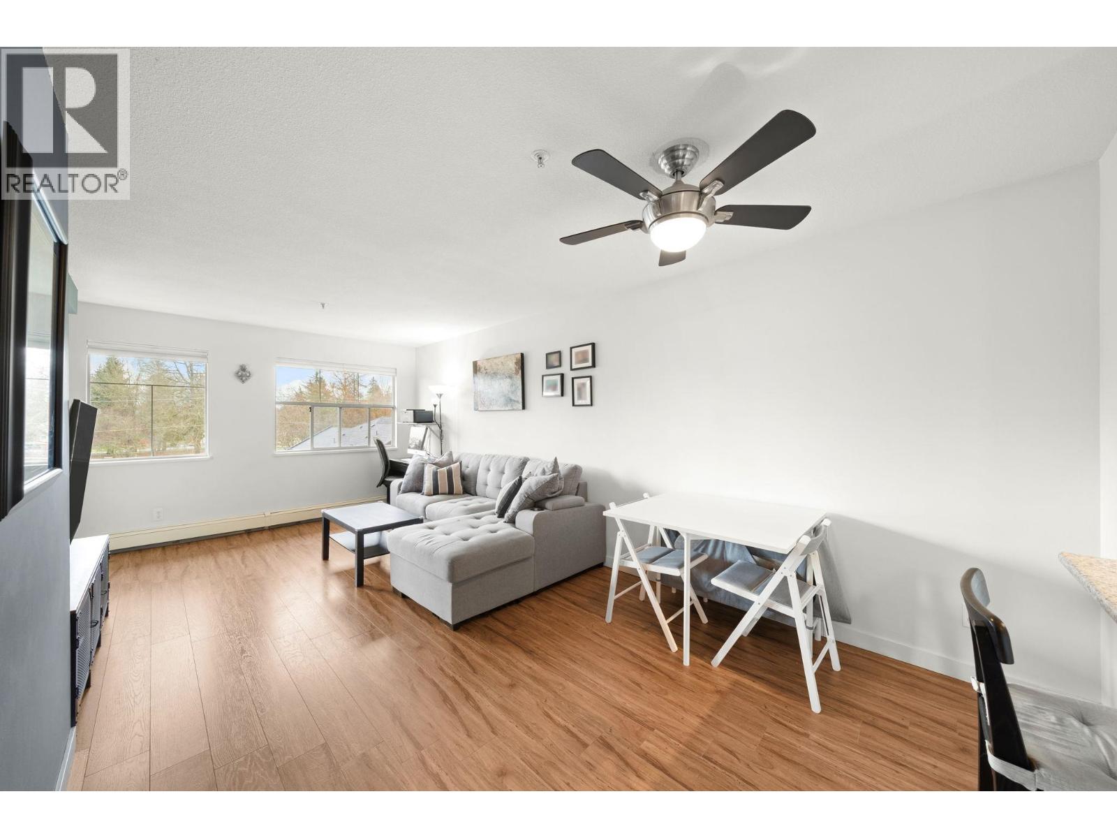 402 20561 113 Avenue, Maple Ridge, British Columbia  V2X 1E2 - Photo 2 - R3096951