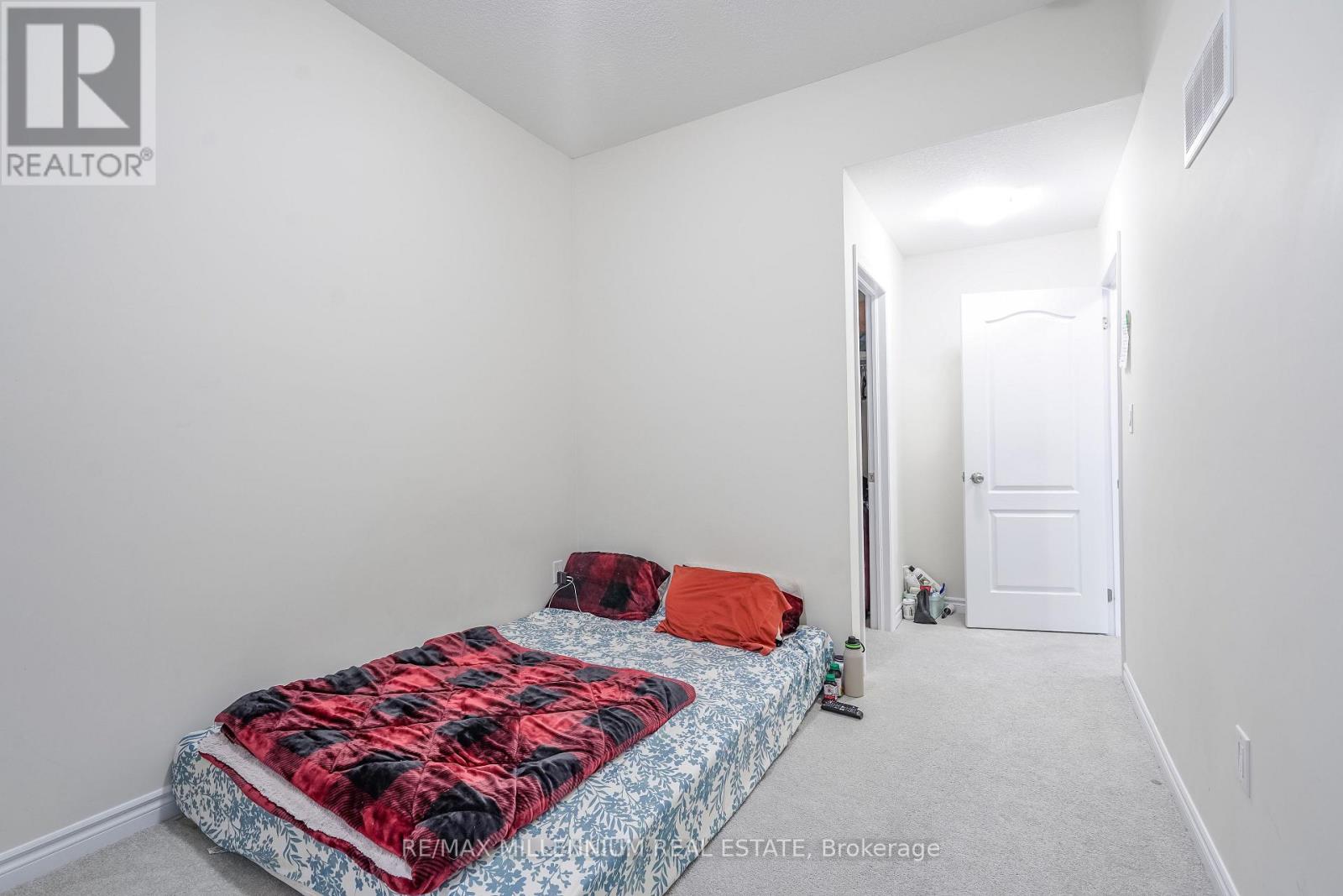 329 Vanilla Trail, Thorold, Ontario  L2V 0K8 - Photo 26 - X12862254