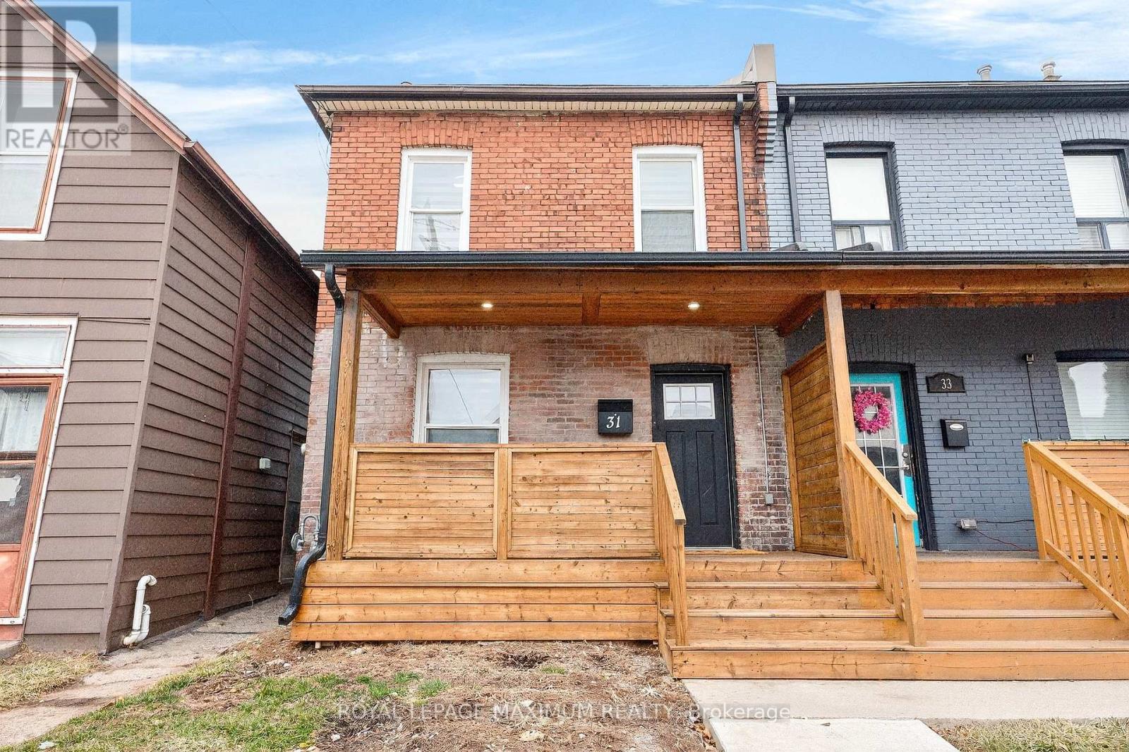 31 Campbell Avenue, Hamilton, Ontario  L8L 2M9 - Photo 1 - X12862264