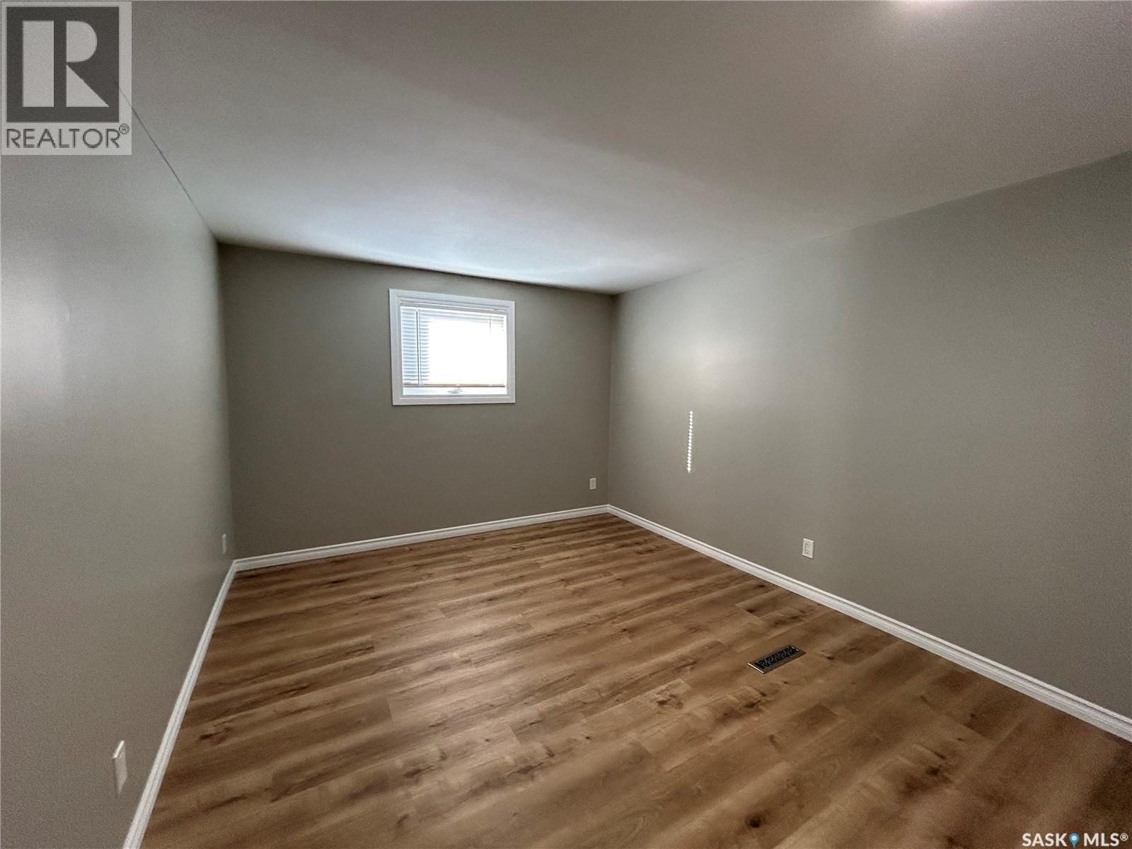 716 14th Street, Humboldt, Saskatchewan  S0K 2A0 - Photo 11 - SK030008