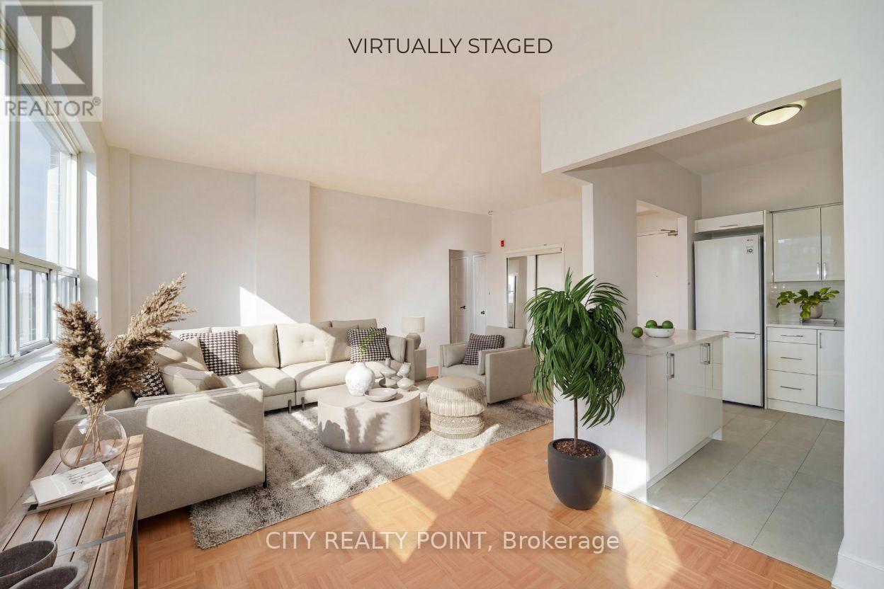 802 - 490 Eglinton Avenue E, Toronto, Ontario  M4P 1M4 - Photo 12 - C12778994